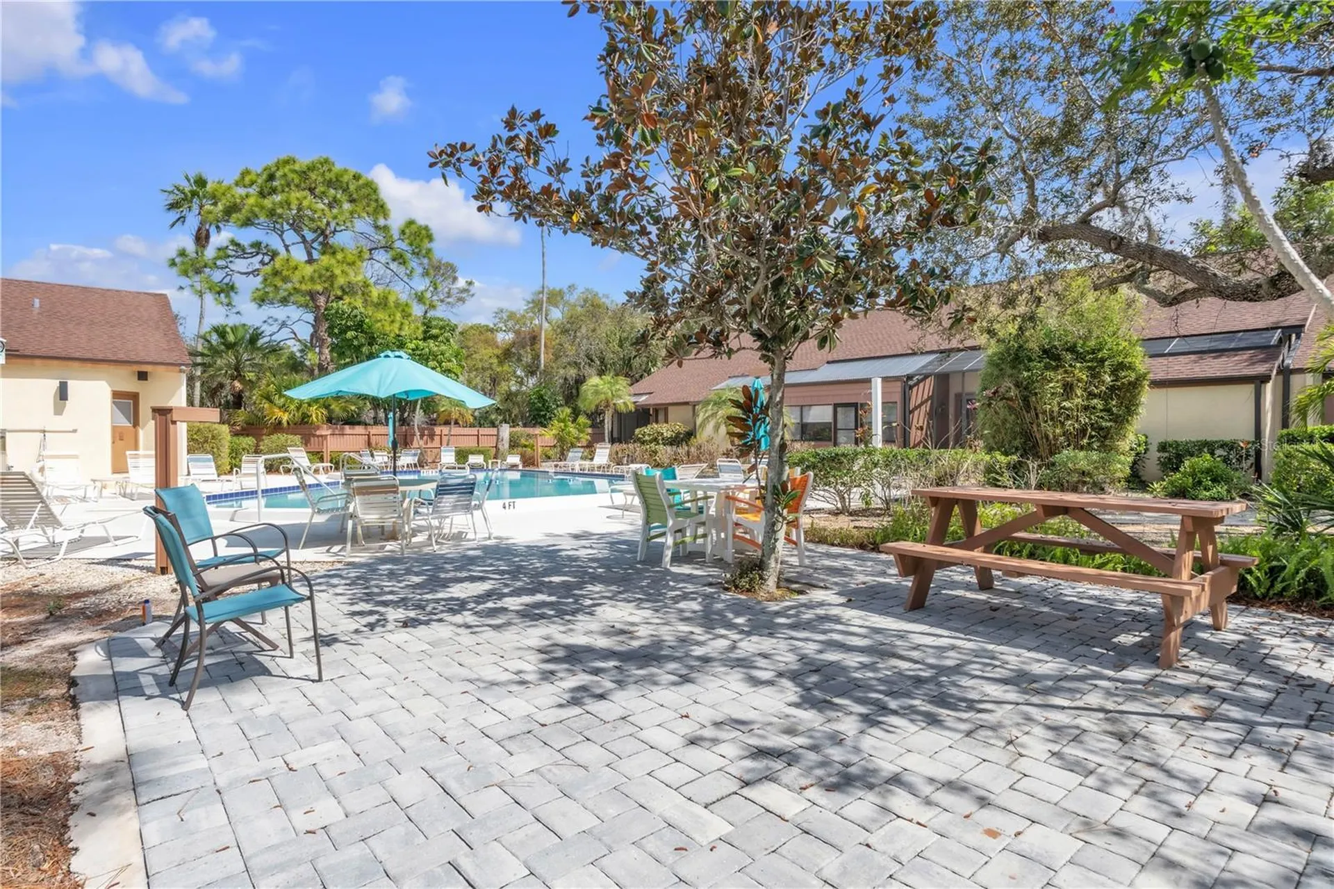 7625 4th Avenue W Bradenton FL 34209