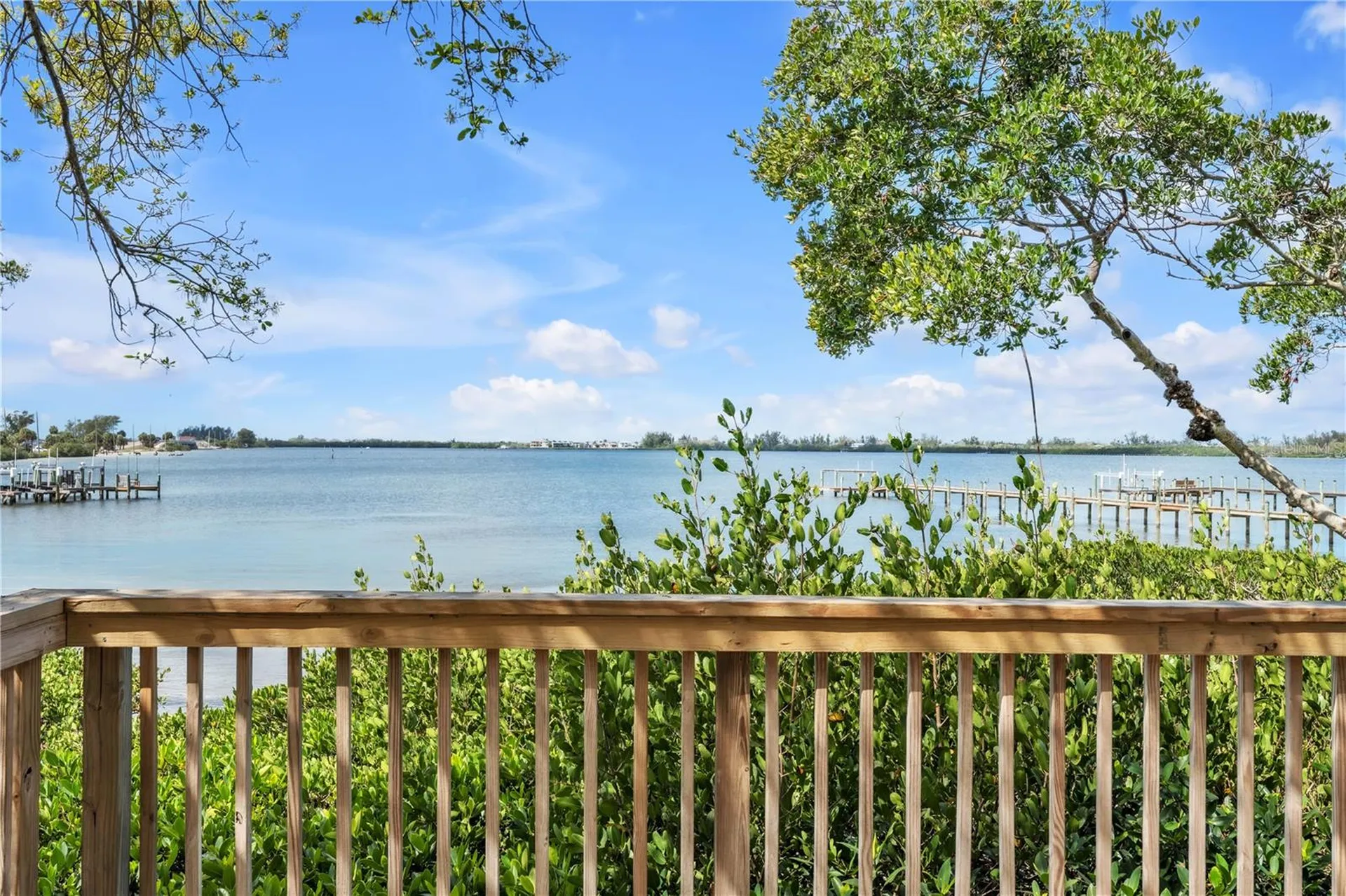 7625 4th Avenue W Bradenton FL 34209