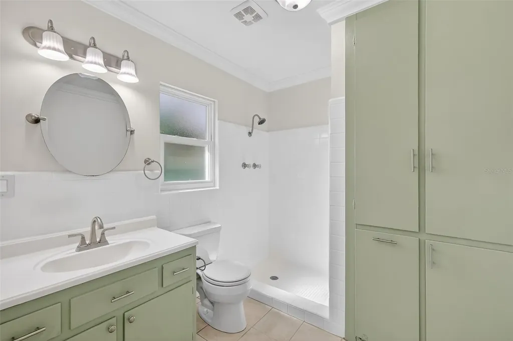 436 E Atwater Avenue Eustis FL 32726