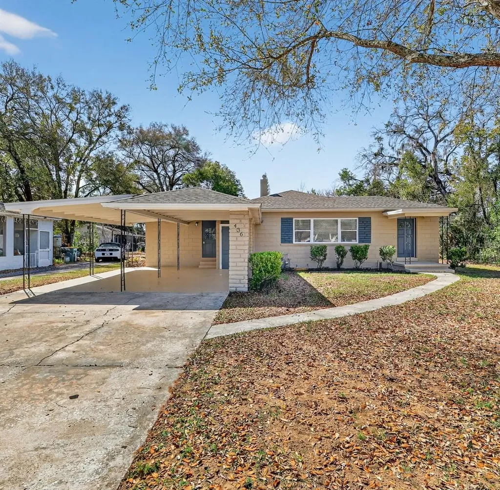 436 E Atwater Avenue Eustis FL 32726