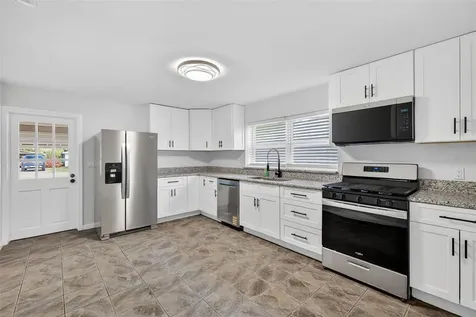 436 E Atwater Avenue Eustis FL 32726
