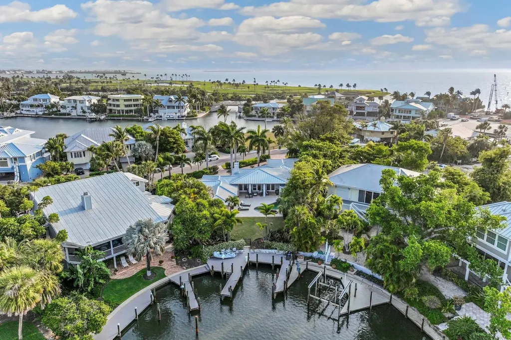 252 Waterways Avenue Boca Grande FL 33921