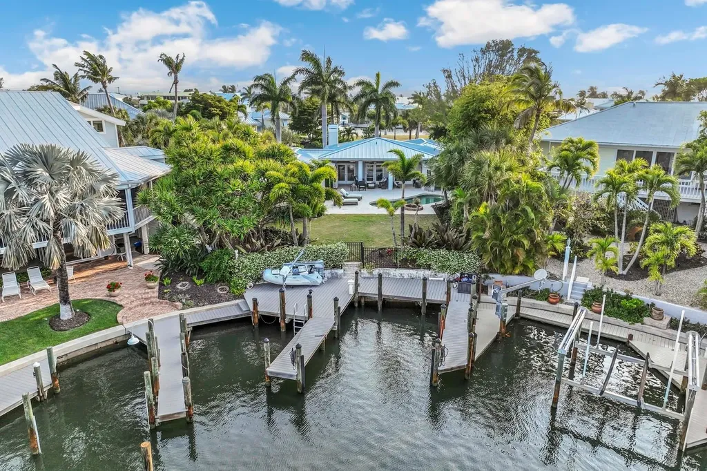 252 Waterways Avenue Boca Grande FL 33921