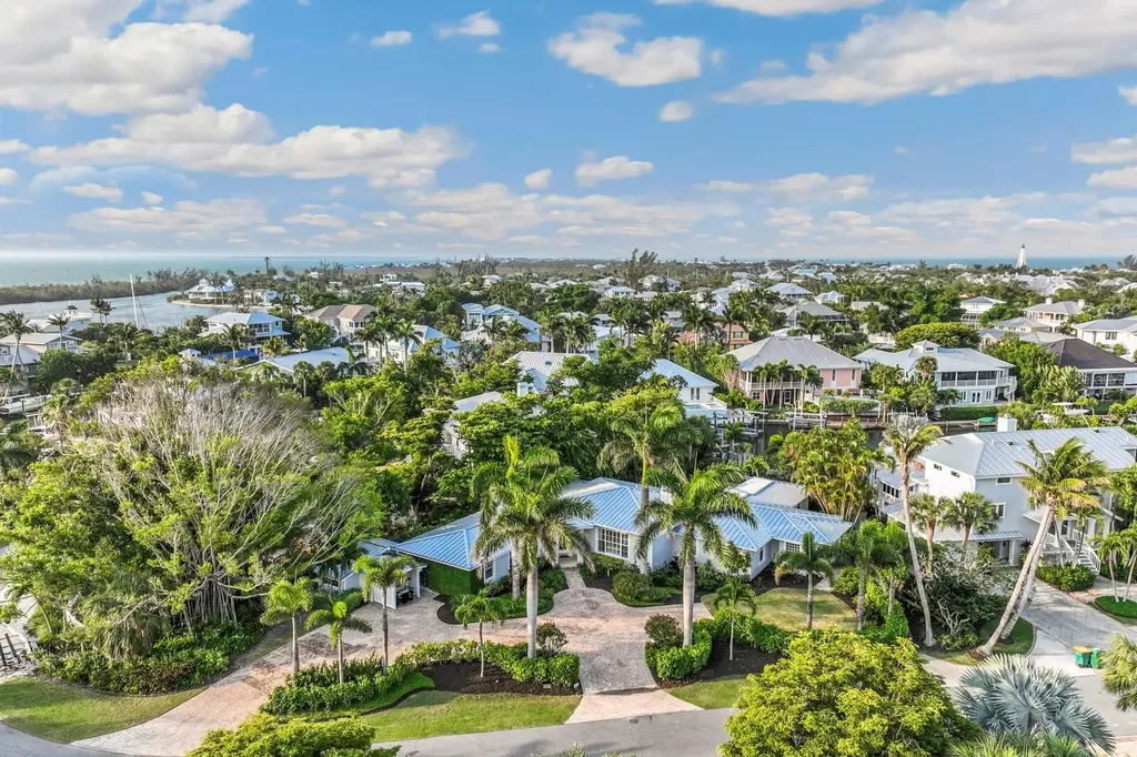 252 Waterways Avenue Boca Grande FL 33921