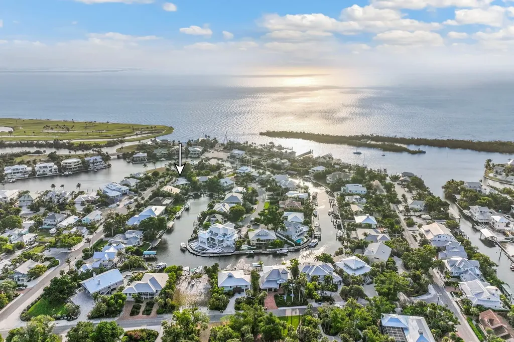 252 Waterways Avenue Boca Grande FL 33921