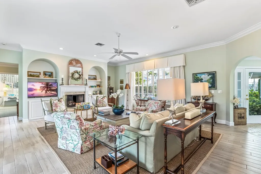252 Waterways Avenue Boca Grande FL 33921
