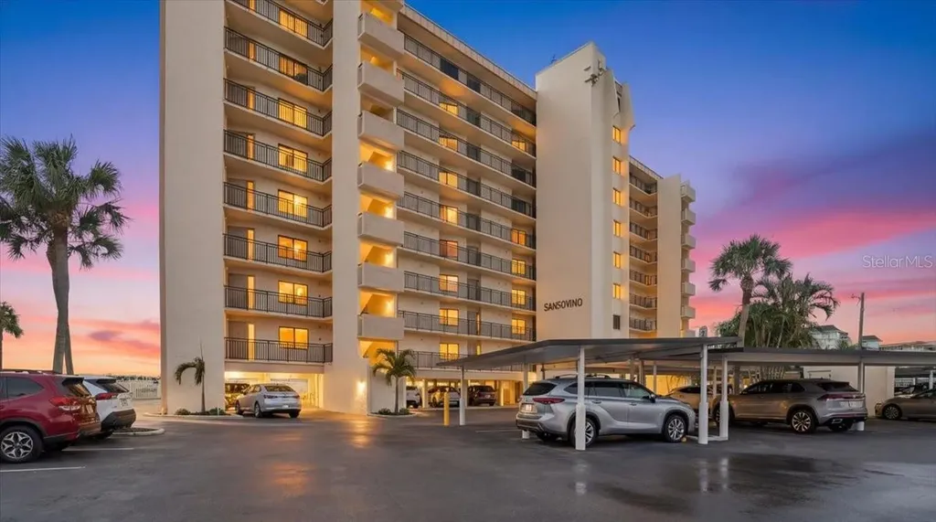 840 The Esplanade N Venice FL 34285