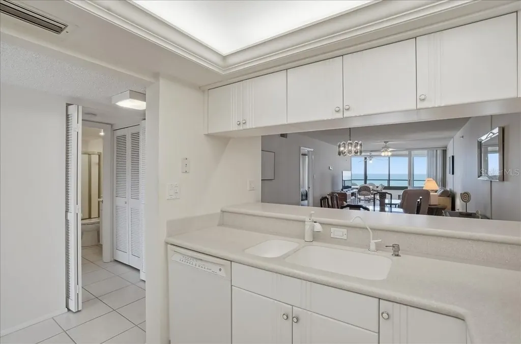 840 The Esplanade N Venice FL 34285