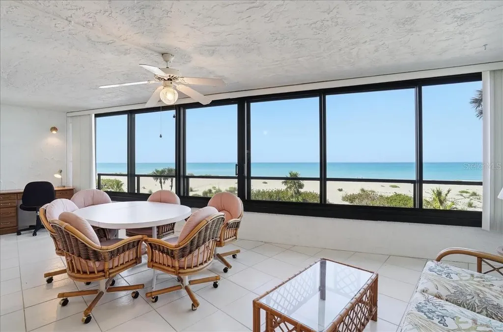 840 The Esplanade N Venice FL 34285