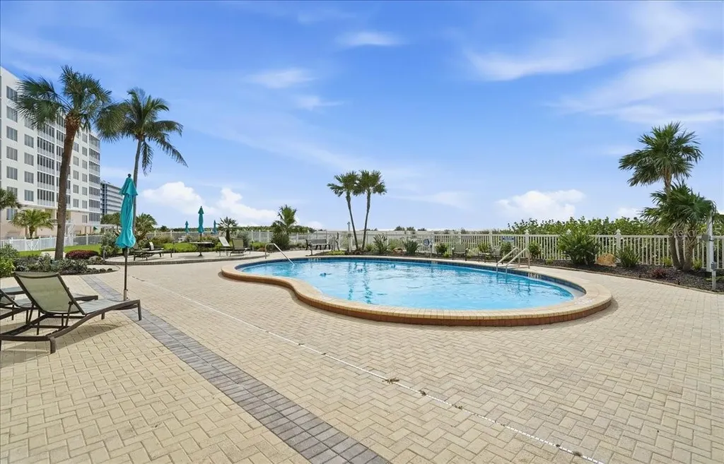 840 The Esplanade N Venice FL 34285