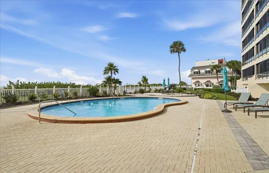 840 The Esplanade N Venice FL 34285