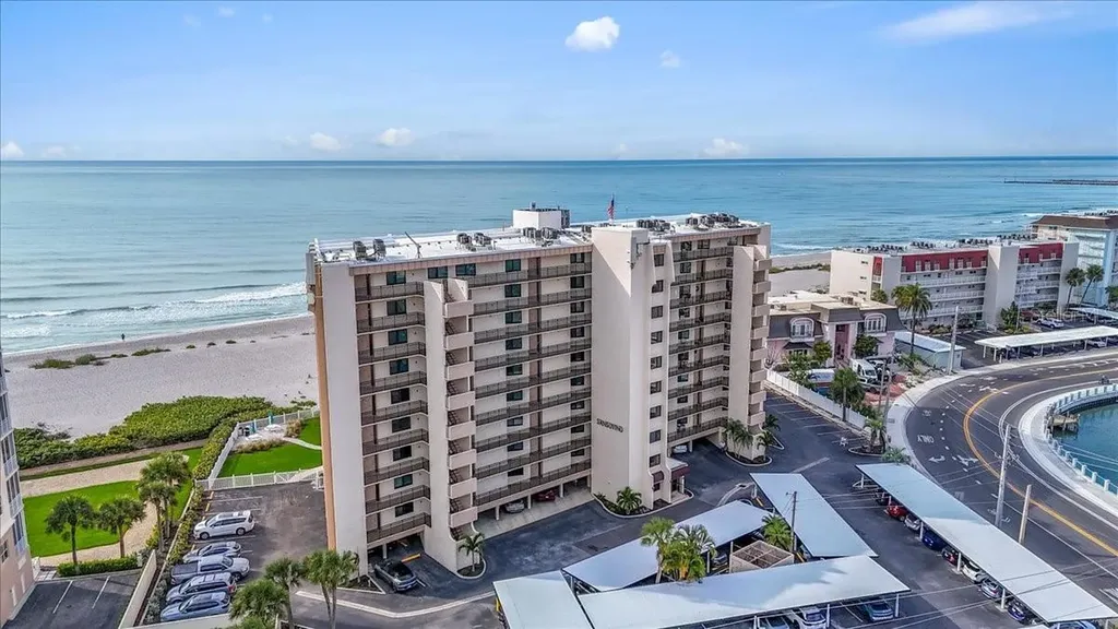 840 The Esplanade N Venice FL 34285