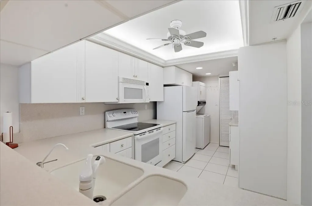 840 The Esplanade N Venice FL 34285