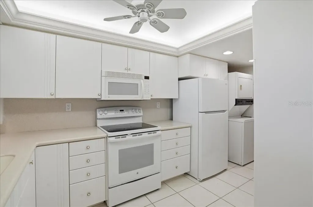 840 The Esplanade N Venice FL 34285