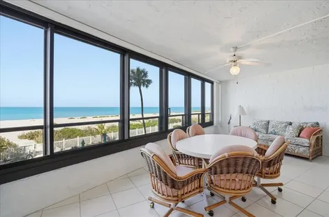 840 The Esplanade N Venice FL 34285