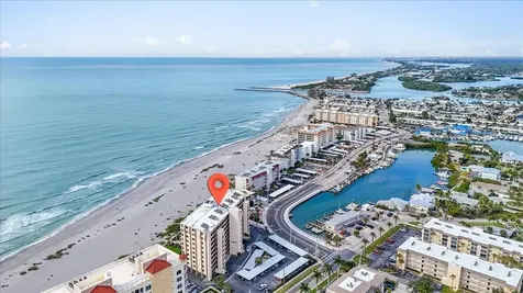 840 The Esplanade N Venice FL 34285