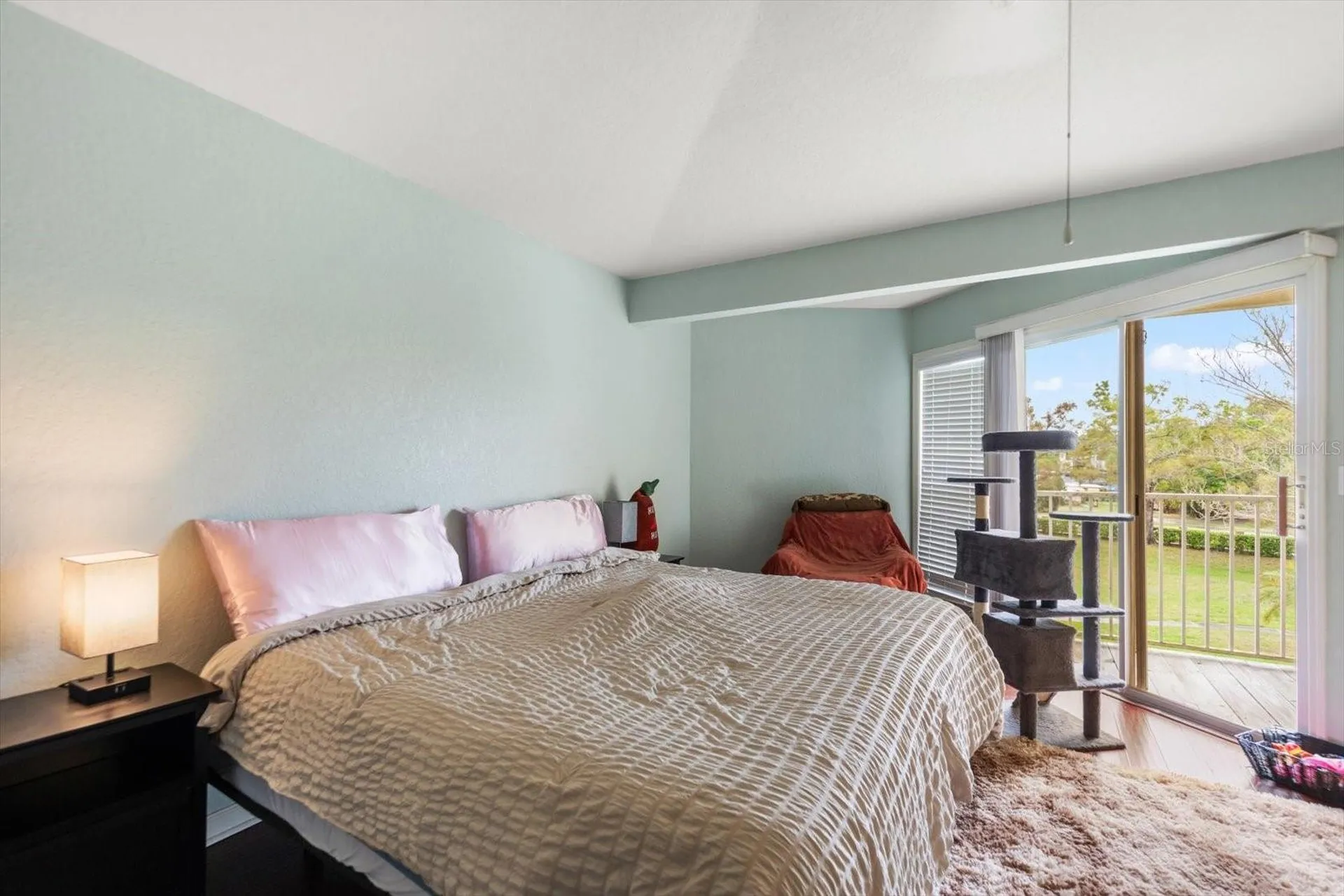 108 Brent Circle Oldsmar FL 34677