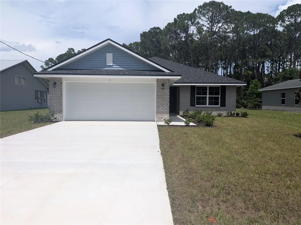 7 Ullynn Place Palm Coast FL 32164