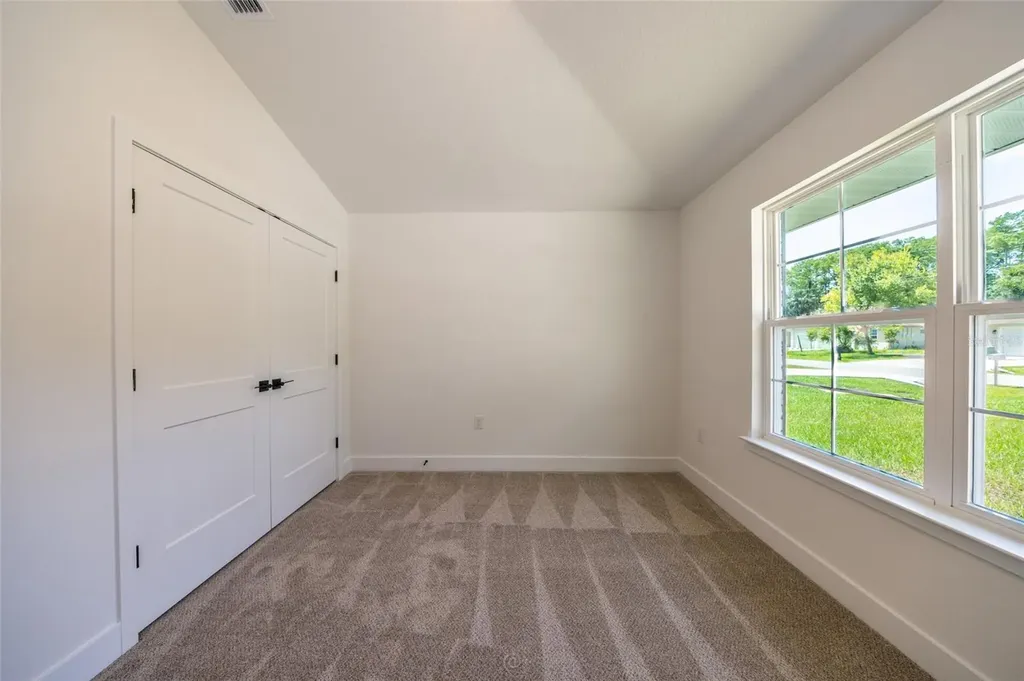 7 Ullynn Place Palm Coast FL 32164