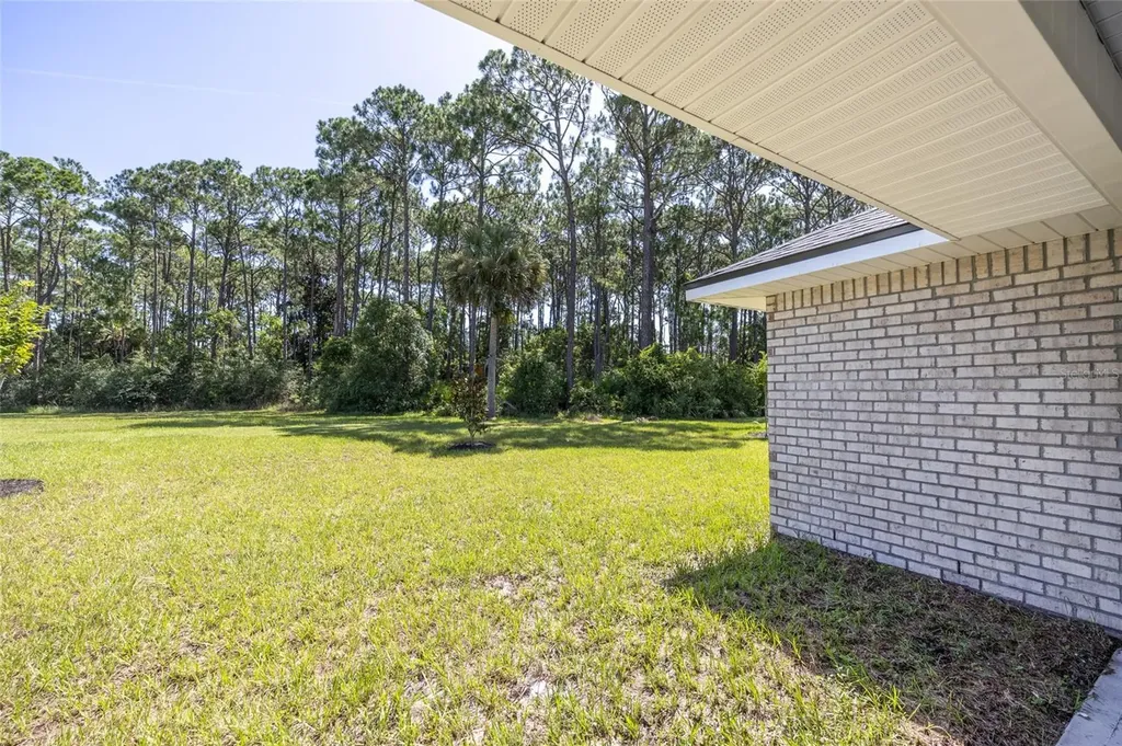 7 Ullynn Place Palm Coast FL 32164