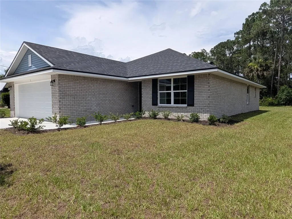 7 Ullynn Place Palm Coast FL 32164