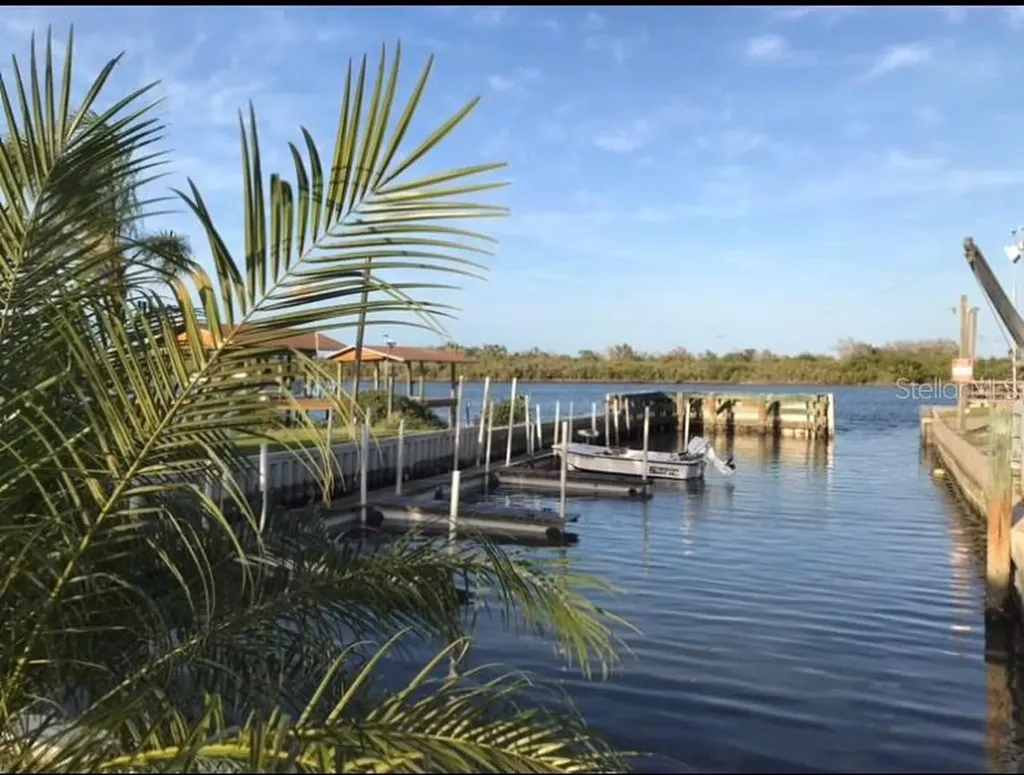 2201 S Ridgewood Avenue Edgewater FL 32141