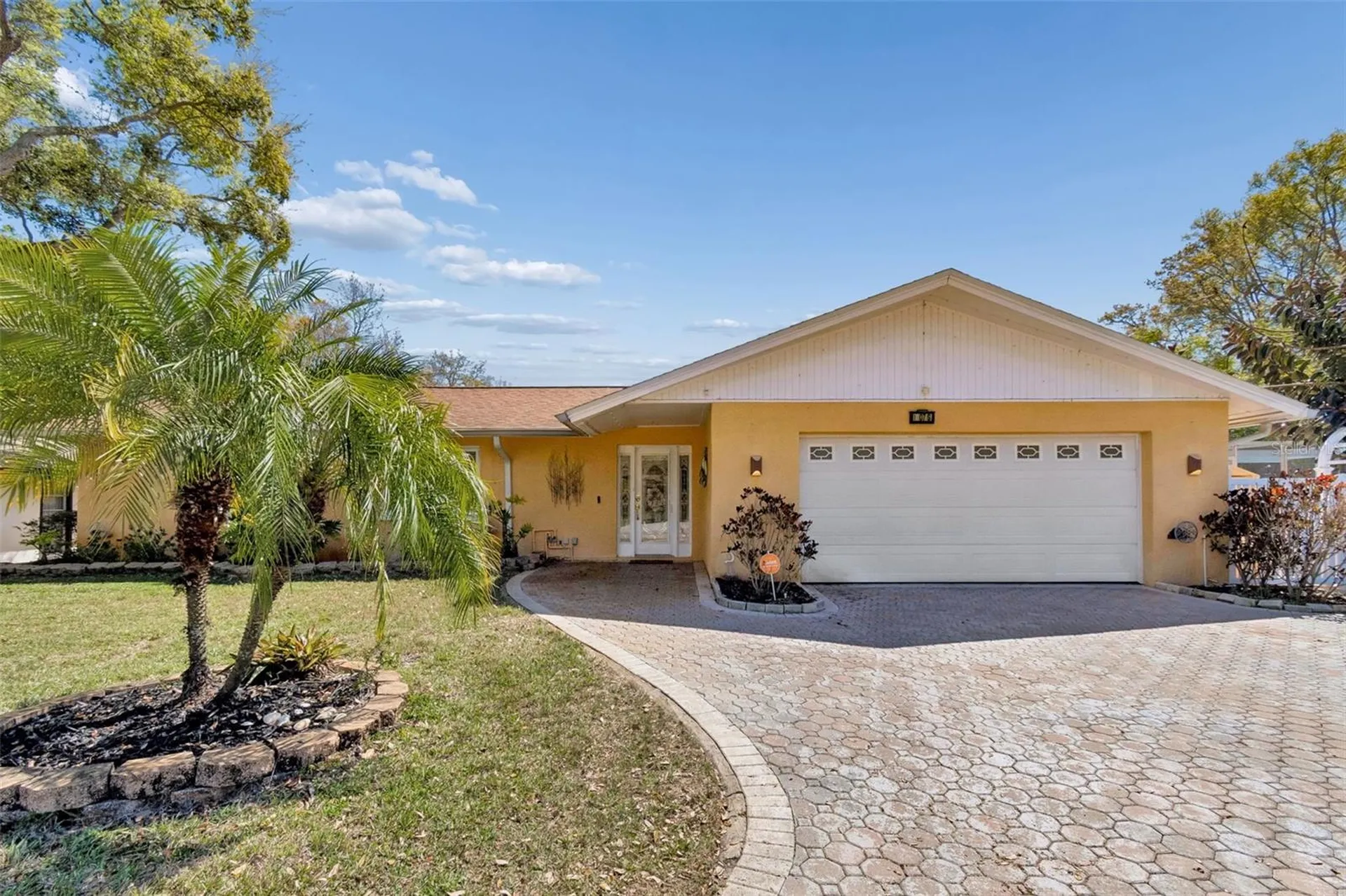 1807 Oak Forest Drive S Clearwater FL 33759