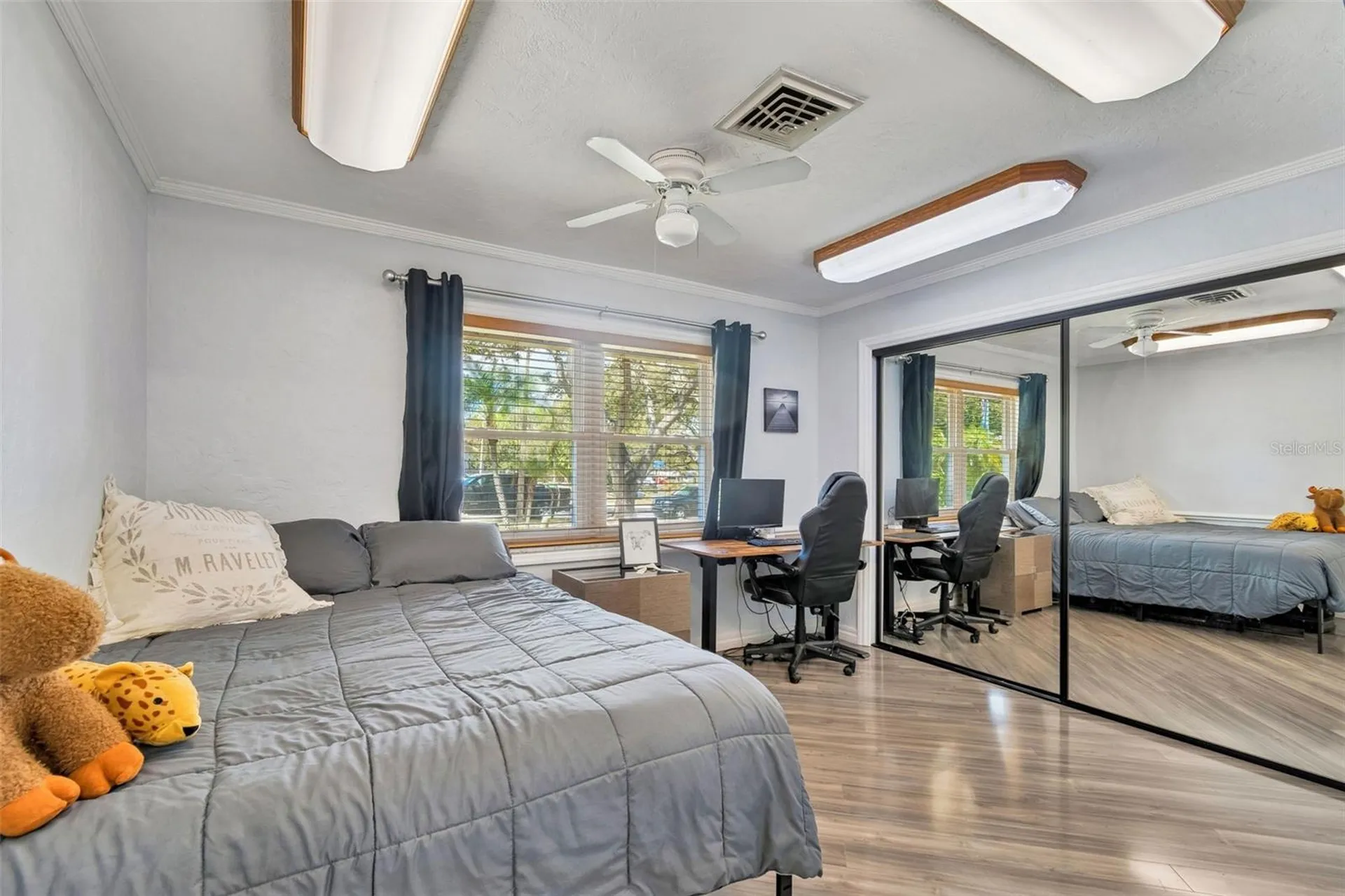 1807 Oak Forest Drive S Clearwater FL 33759