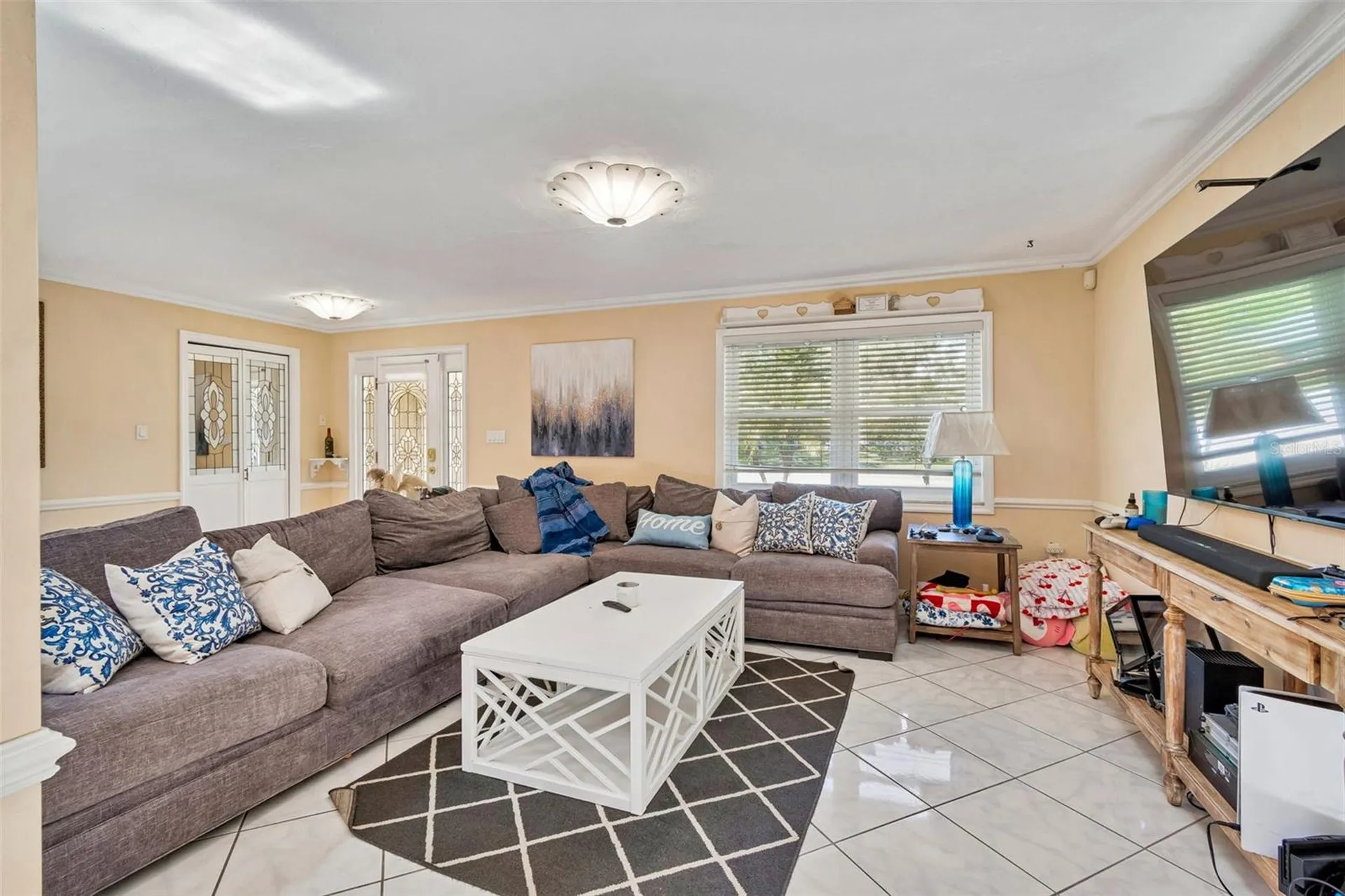 1807 Oak Forest Drive S Clearwater FL 33759
