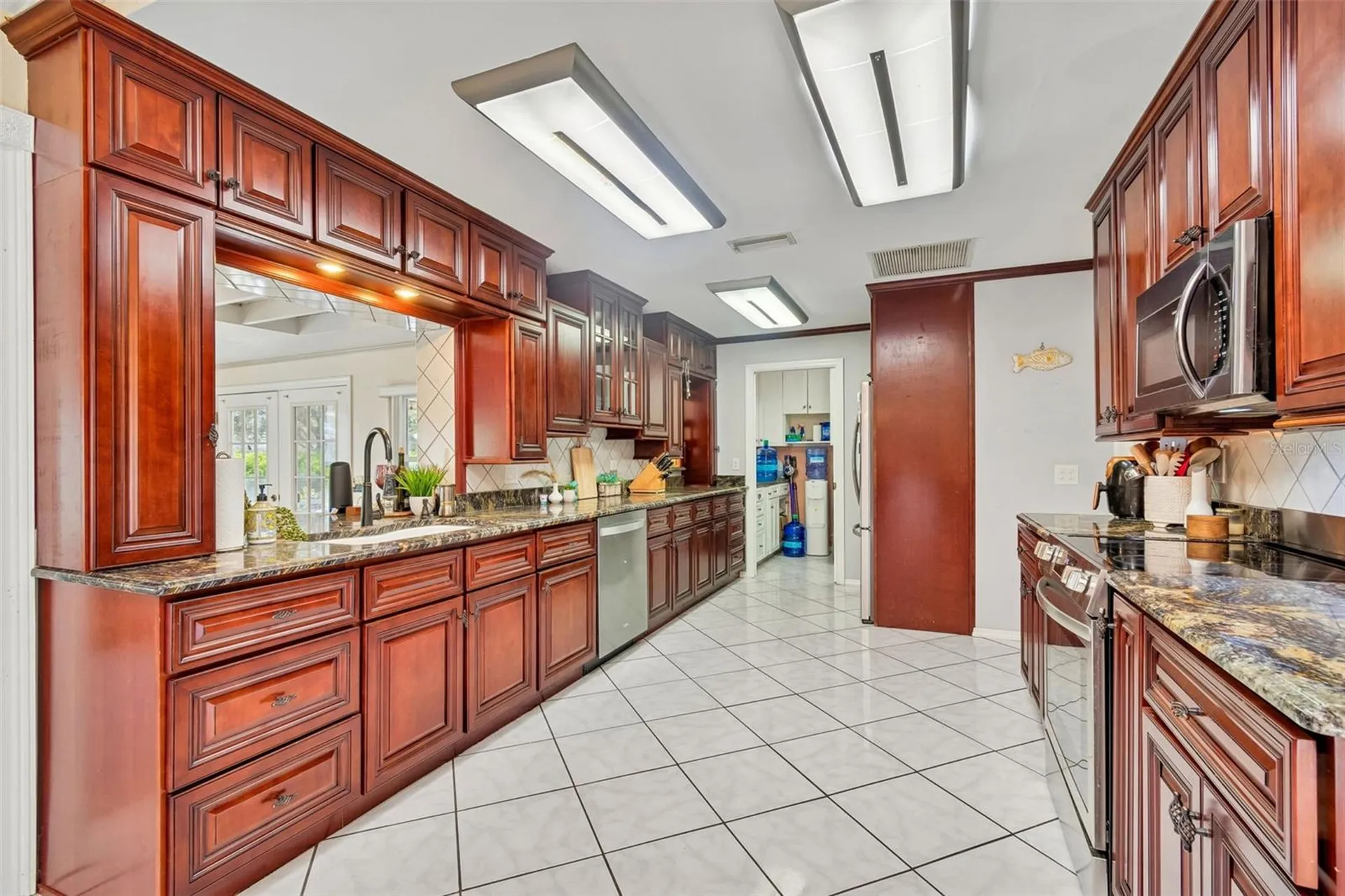 1807 Oak Forest Drive S Clearwater FL 33759