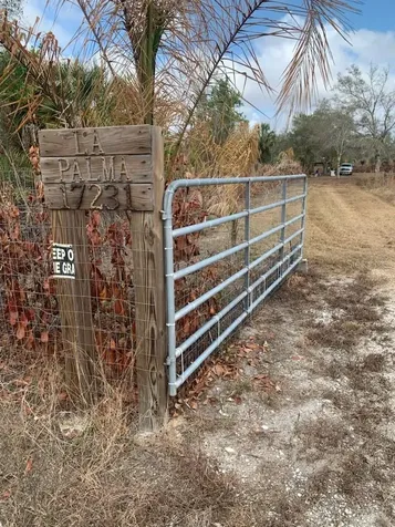 17231 NW 268th Street Okeechobee FL 34972