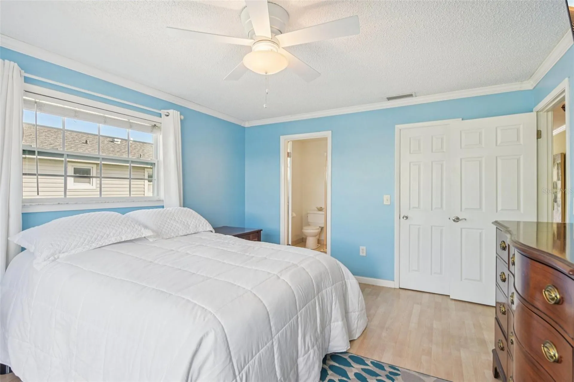 2908 Avenue C Holmes Beach FL 34217