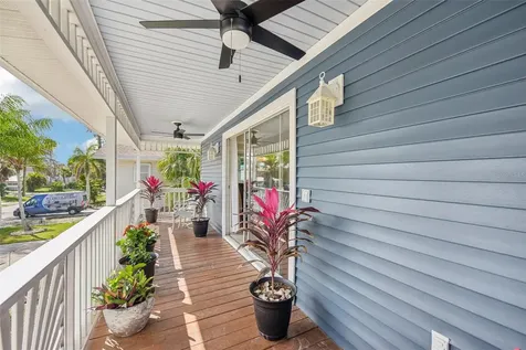 2908 Avenue C Holmes Beach FL 34217