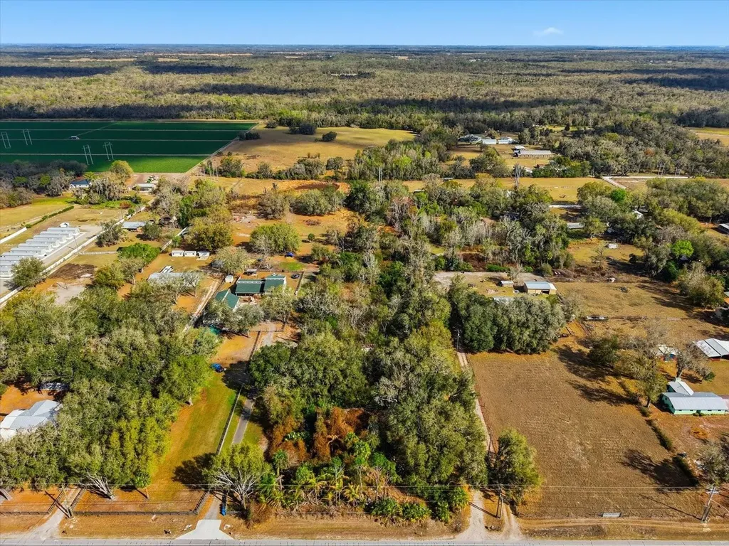 8529 Lithia Pinecrest Road Lithia FL 33547