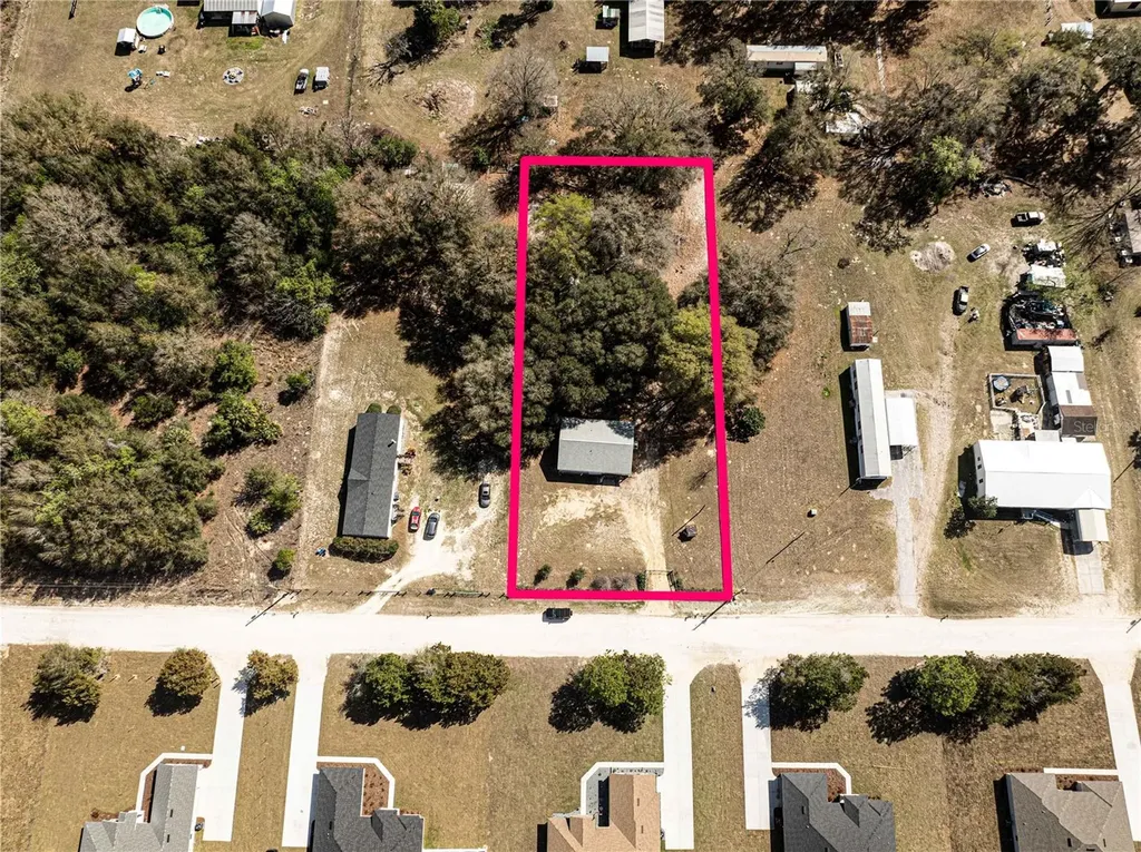 16649 SE 23rd Avenue Summerfield FL 34491
