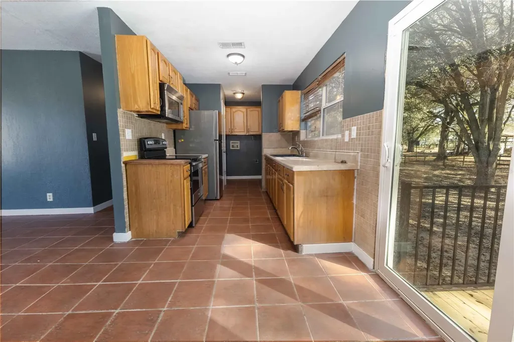 16649 SE 23rd Avenue Summerfield FL 34491
