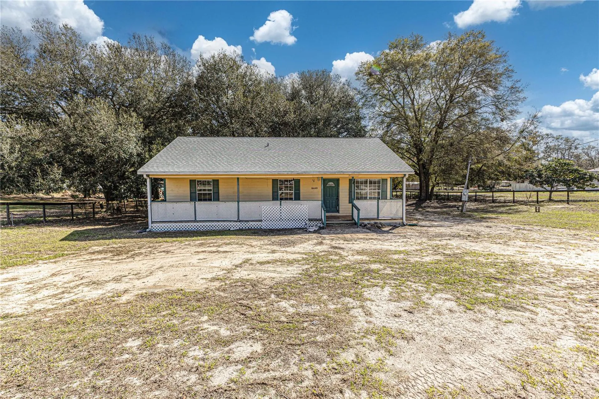 16649 SE 23rd Avenue Summerfield FL 34491