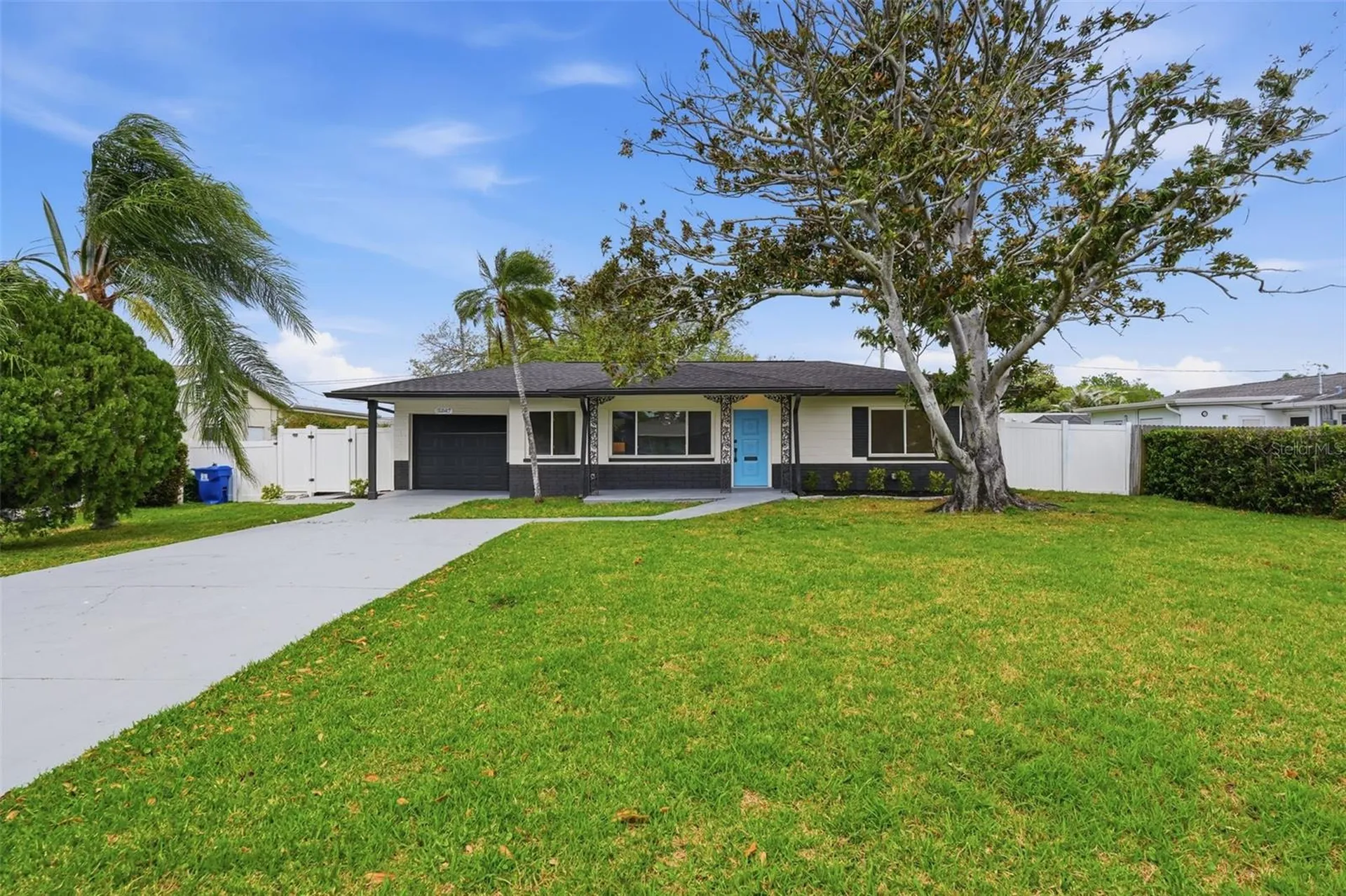 5347 30th Avenue N St Petersburg FL 33710