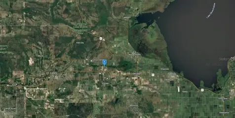 1095 Right Side Road Moore Haven FL 33471