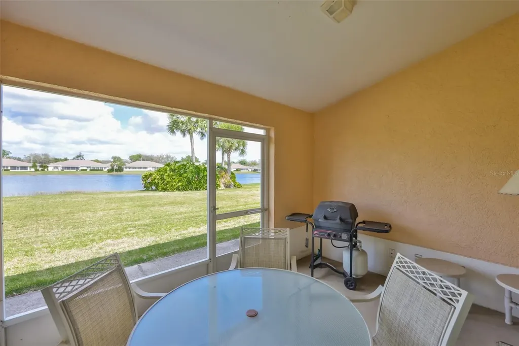 2308 Brookfield Greens Circle Sun City Center FL 33573