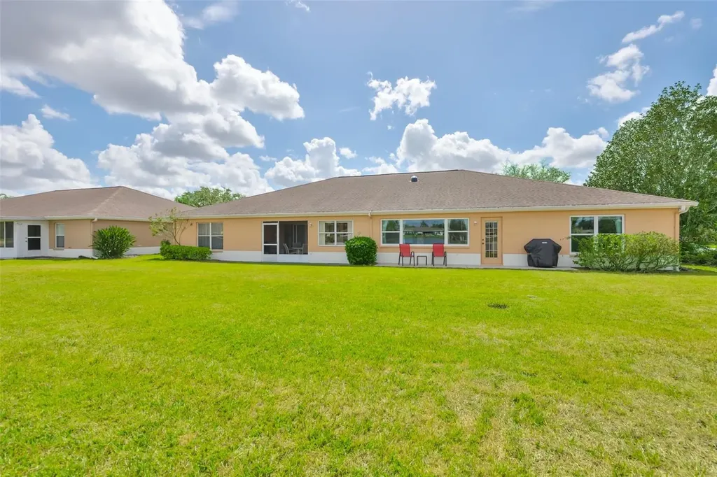2308 Brookfield Greens Circle Sun City Center FL 33573