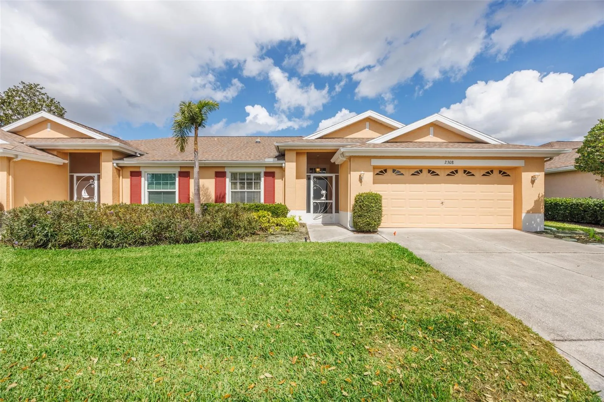 2308 Brookfield Greens Circle Sun City Center FL 33573