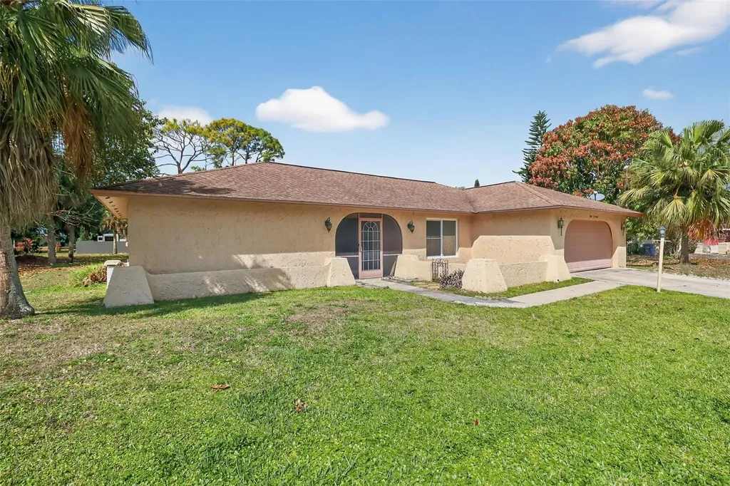 307 Maple Avenue N Lehigh Acres FL 33936