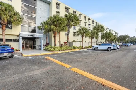 701 S Madison Avenue Clearwater FL 33756