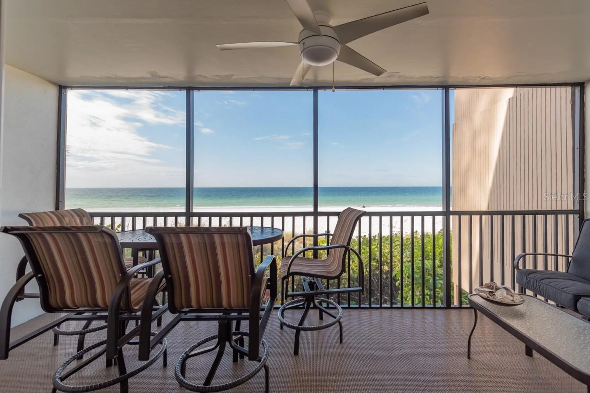 Bradenton Beach FL, 2312 Gulf Drive N, Unit 103