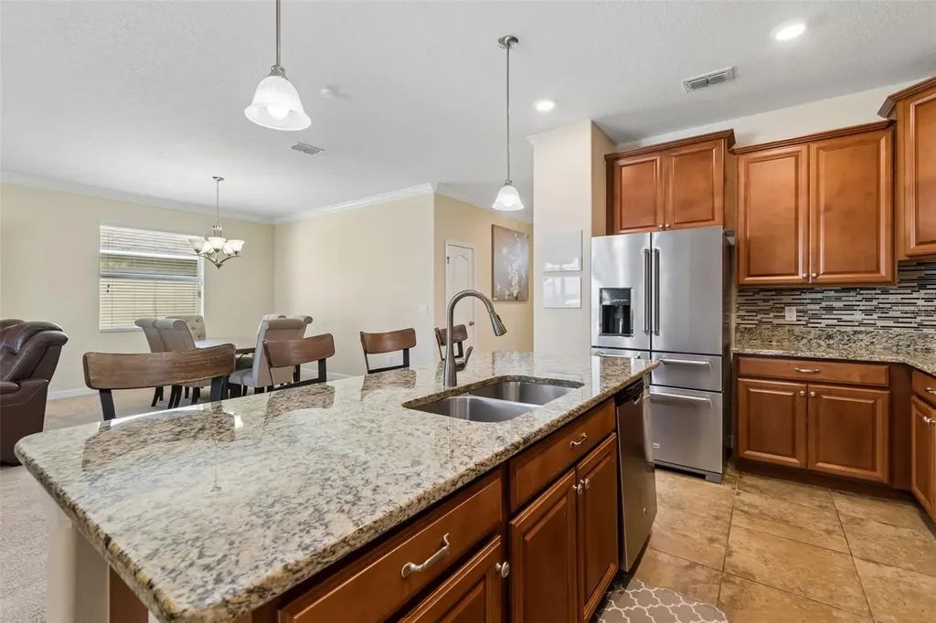 920 Peregrine Hill Place Ruskin FL 33570