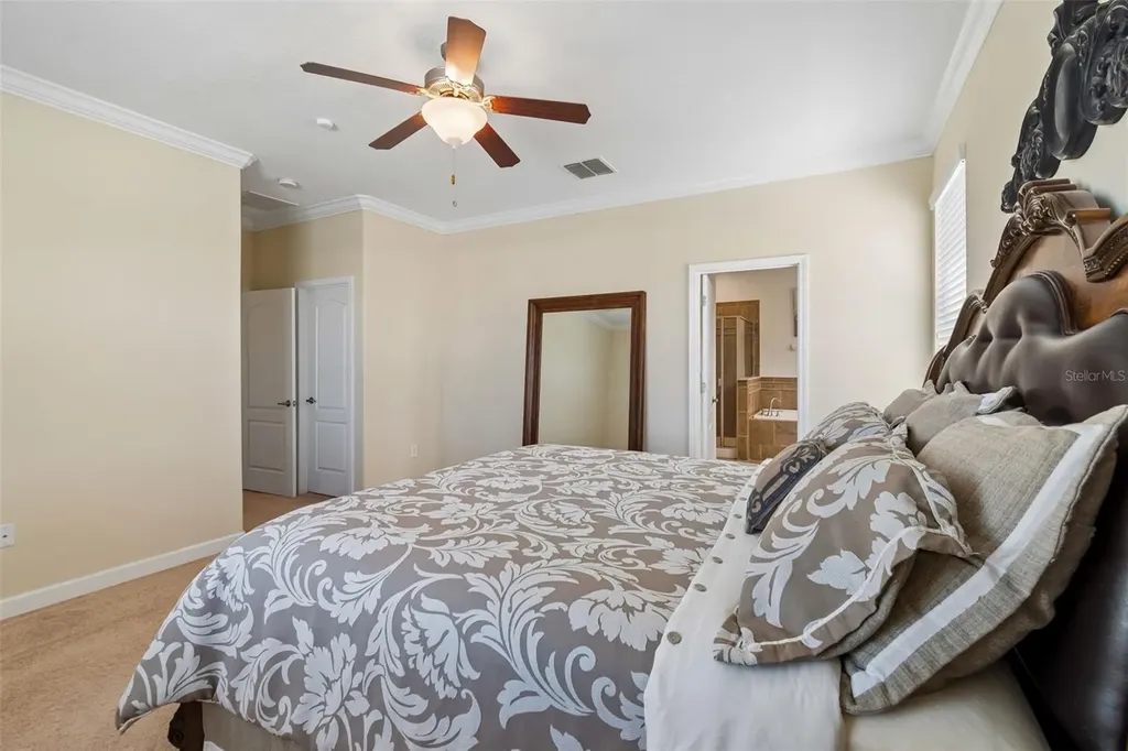 920 Peregrine Hill Place Ruskin FL 33570