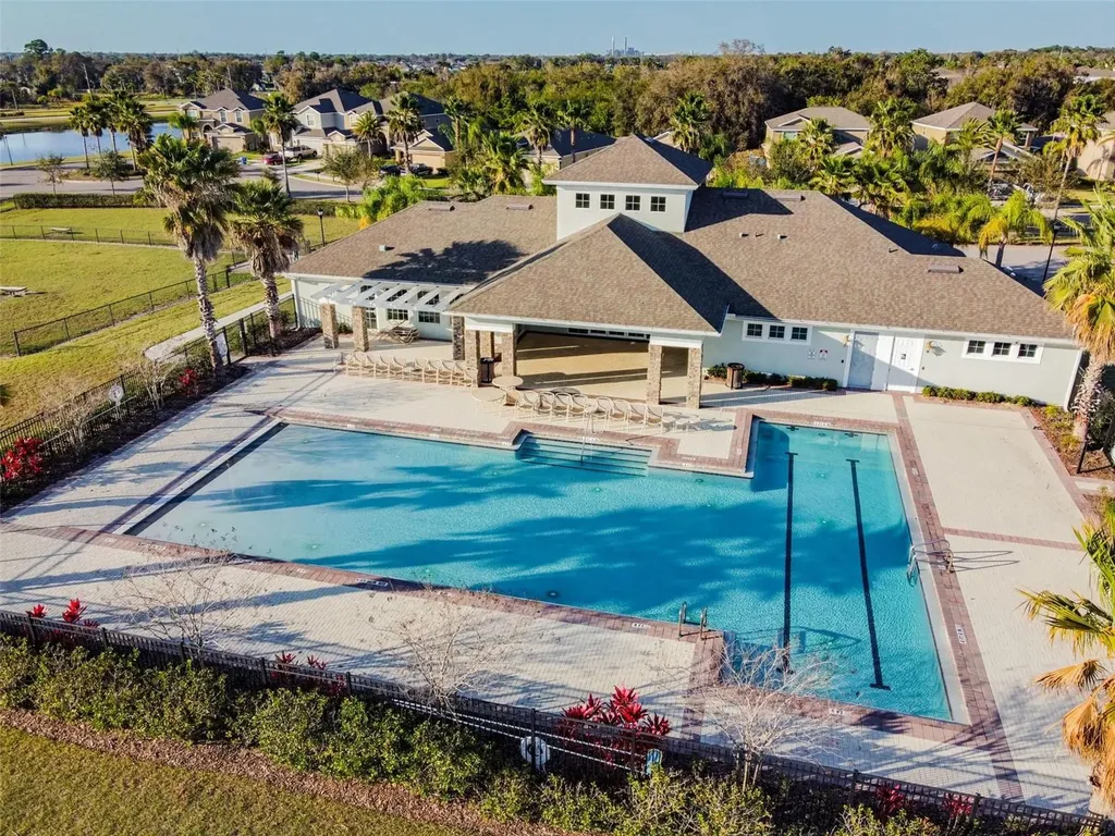 920 Peregrine Hill Place Ruskin FL 33570