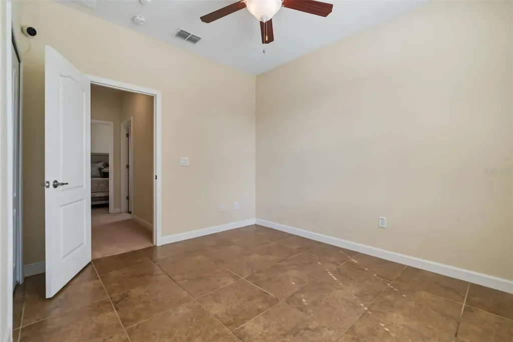 920 Peregrine Hill Place Ruskin FL 33570