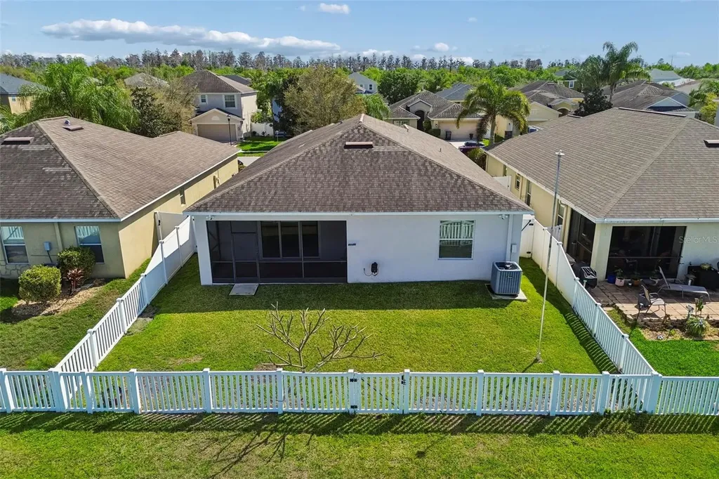 920 Peregrine Hill Place Ruskin FL 33570
